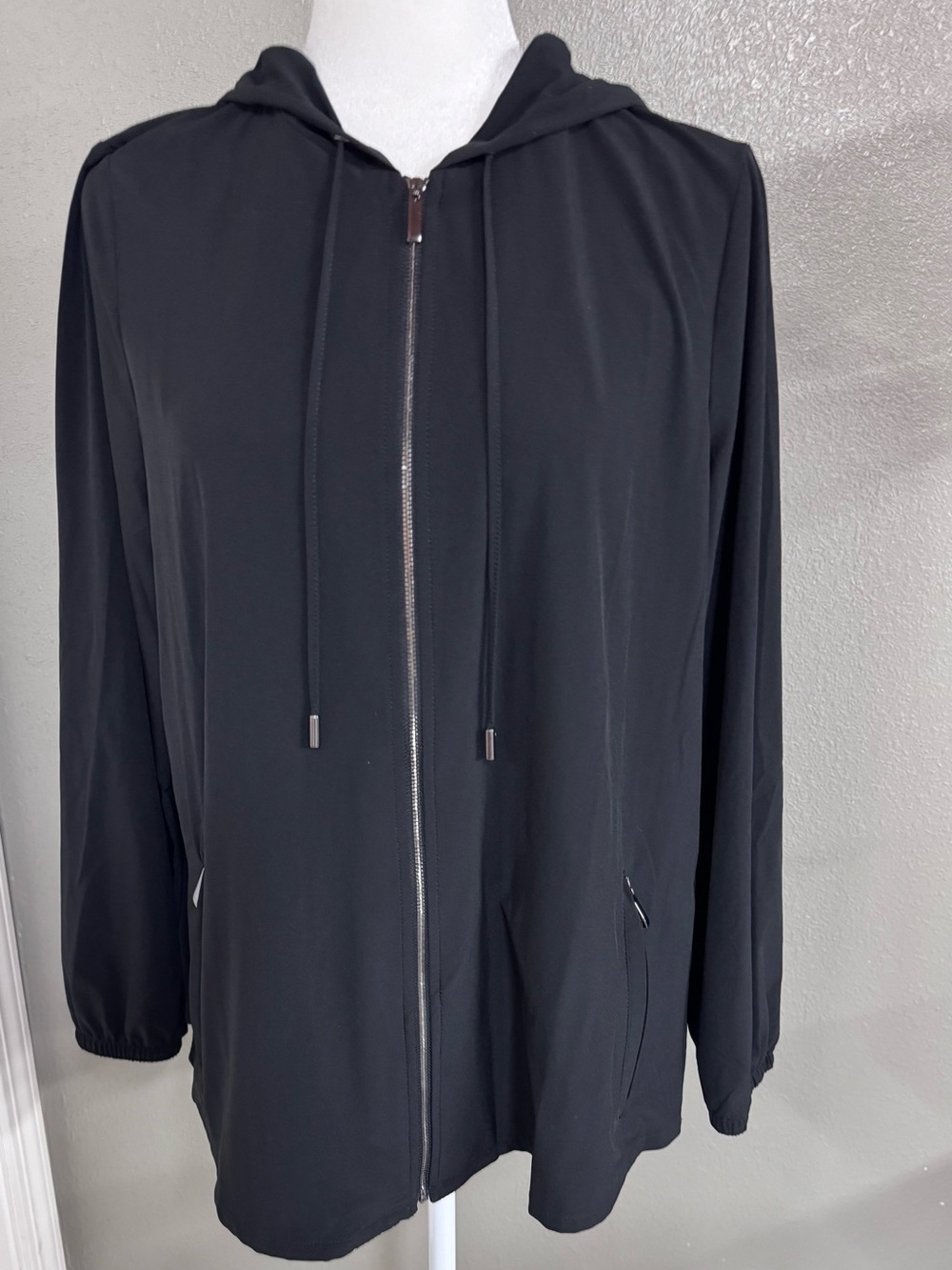 Chico's Black Hooded Zip-Front Windbreaker
